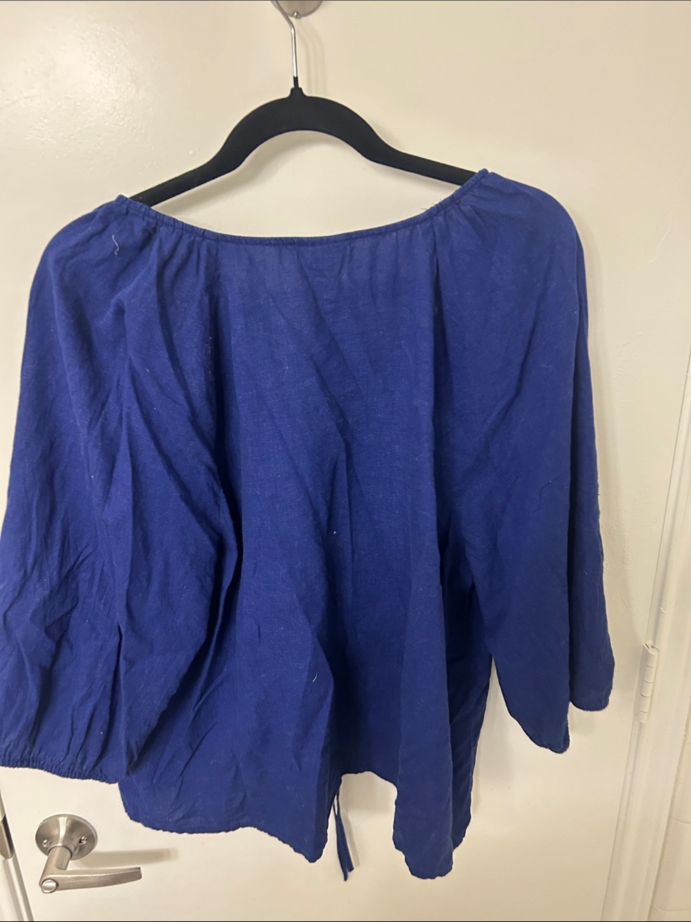AVA & VIV Blue Ruched V-Neck Women’s Top - size 1X - Picture 3 of 3
